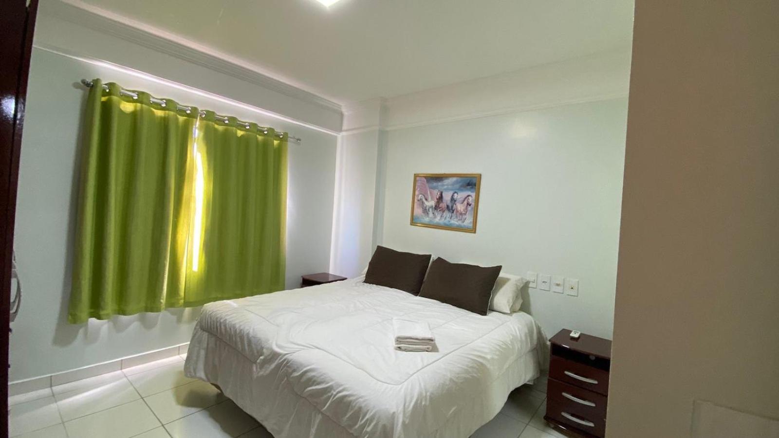 Apto Em Residencial Golden Dolphin * Caldas Novas